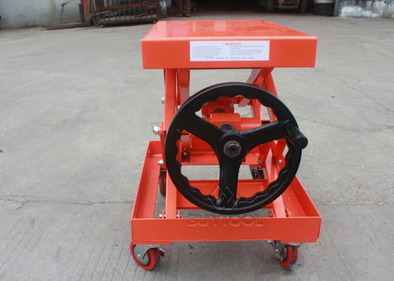 Triple Scissor Mobile Hydraulic Lift Table 770-Lb Capacity