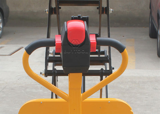 500kg 700 Kg 60 X 60 Self Propelled Mobile Lift Tables Hydraulic  Electric