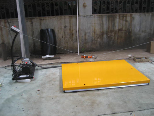 Hydraulic Scissor Auto Pallet Lift Table With Ramp 1600x1140mm