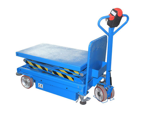 Mini Self Propelled Electric Scissor Lift Aerial Work Platform 2460lbs Maximum Height 70"