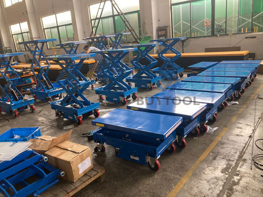 Vehicle Industrial Long Deck Mobile Scissor Lift Mobile Equipment 1100lbs 40"X20" Platform