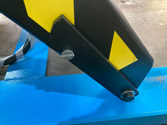 4t/8t Stationary Scissor Lift Table 1000mm Lifting Height For Heavy Material Handling